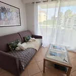 Appartement Marine Les Pins - T2, 4p, Terrasse, Pk, Plages Antibes